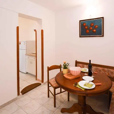 In 17 アパート *